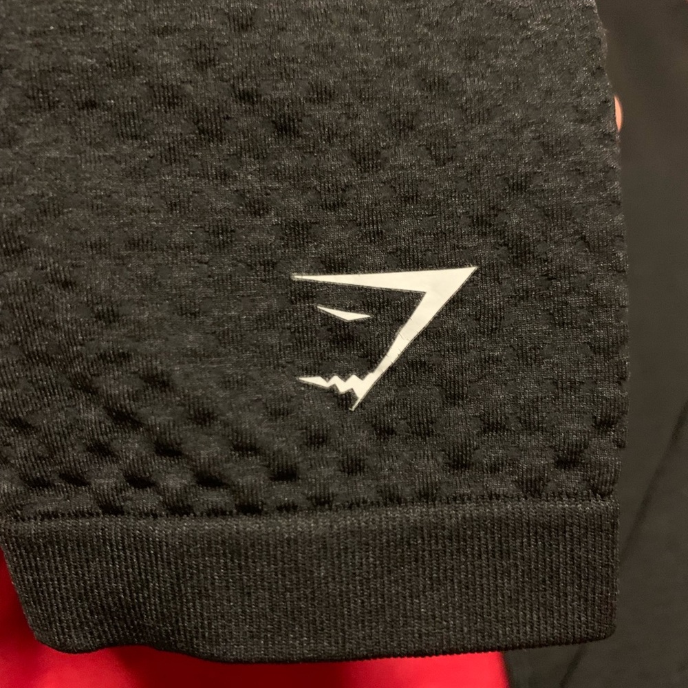 Black gymshark leggings